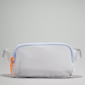 Lululemon mini belt bag